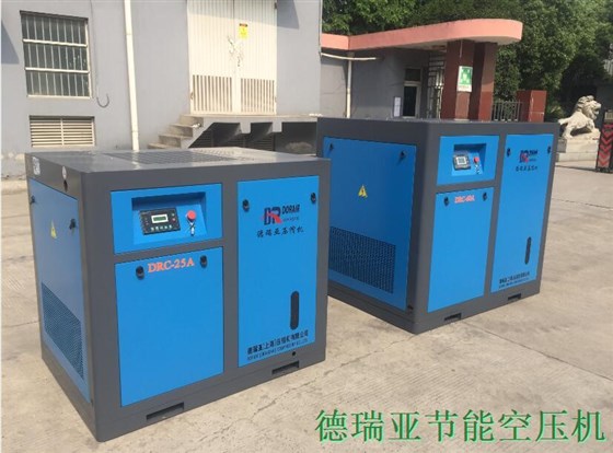 威騰集團(tuán)現(xiàn)場德瑞亞機(jī)器照片