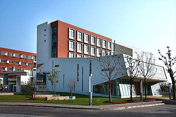 德瑞亞空壓機應(yīng)用于上海寶山工程科技園區(qū)，助力實業(yè)騰飛